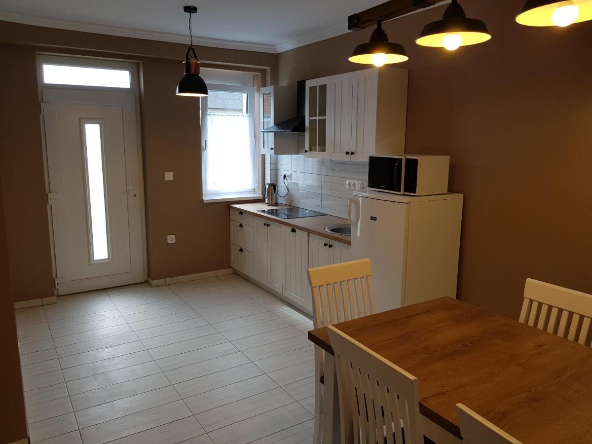 Rigo Apartman Кестхей Екстер'єр фото