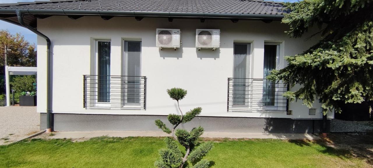 Rigo Apartman Кестхей Екстер'єр фото