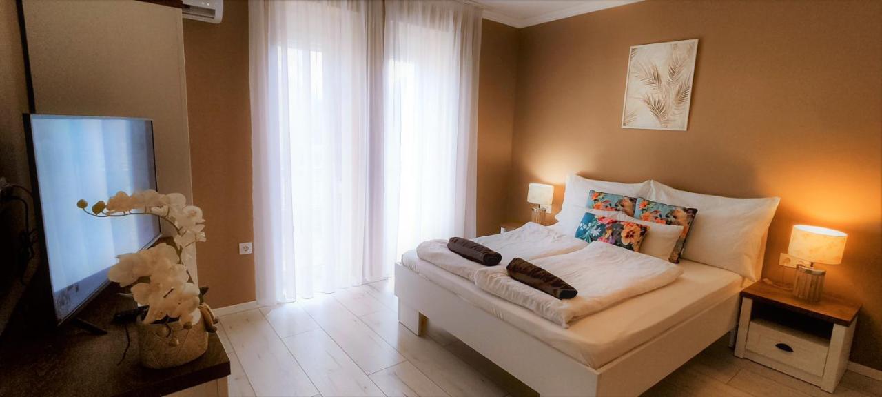 Rigo Apartman Кестхей Екстер'єр фото